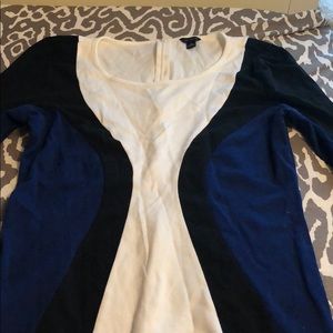 Navy black and white Ann Taylor sweater